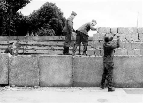 The Construction of the Berlin Wall, 1961 ~ Vintage Everyday