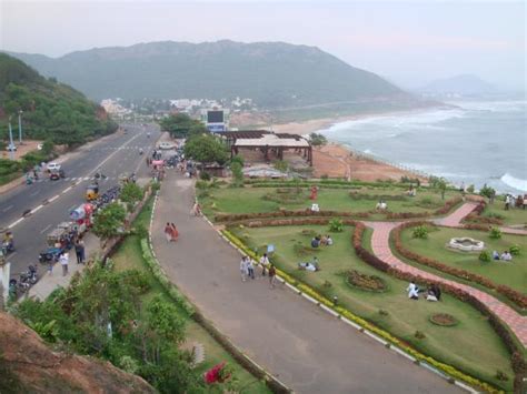 Travel India Tourism and India Tour Packages: Visakhapatnam Tourism Guide