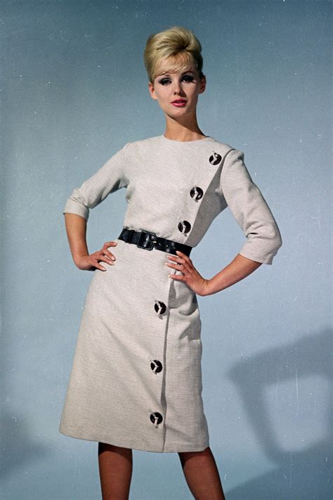 Buy > 1960s style dress > in stock