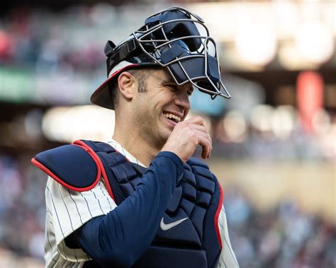 Minnesota Twins star Joe Mauer announces retirement