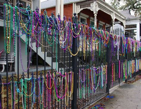 New Orleans Eclectics: Mardi Gras Beads