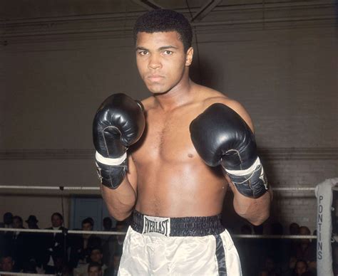 Muhammad Ali's Brain Damage Explored in New Book