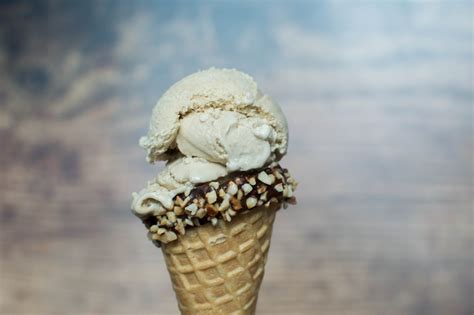 Coffee, Hazelnut & Tonka Bean Ice Cream – Kay's Kitchen