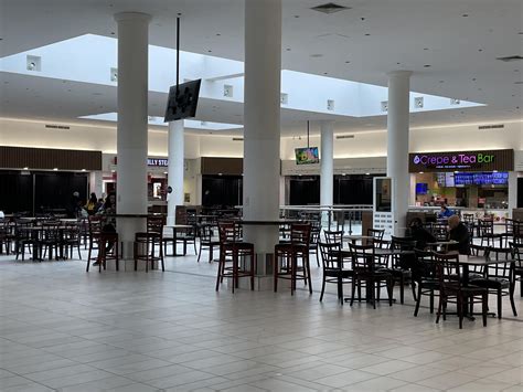 Newpark Mall (Newark, CA) : r/deadmalls