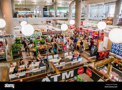 farmers market hamilton ontario canada Stock Photo - Alamy