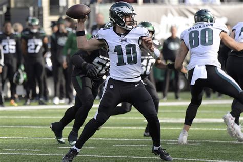 Gardner Minshew has sweet moment with dad after Eagles win