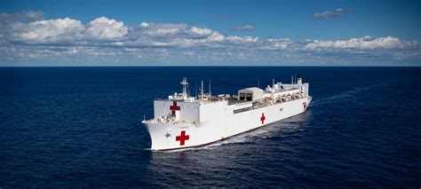 DVIDS - Images - USNS Comfort Steams Through the Atlantic [Image 1 of 6]