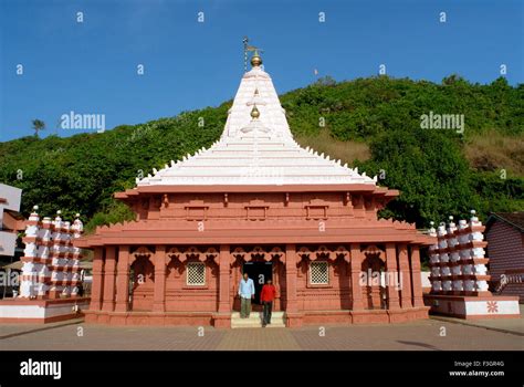 Ganesh temple ; Ganpatipule ; District Ratnagiri ; Maharashtra ; India Stock Photo - Alamy