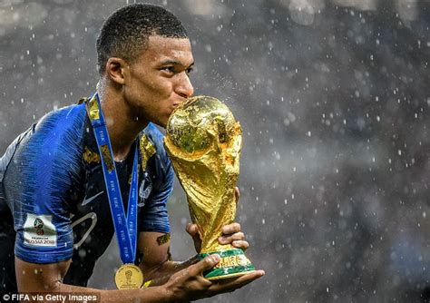 Mbappe played and scored with back injury in World Cup final | Daily ...