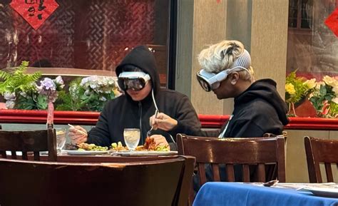 Vision Pro in public: Headset is already being spotted in the wild! | Cult of Mac