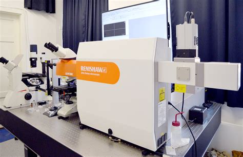 Renishaw inVia Qontor Raman confocal spectrometer