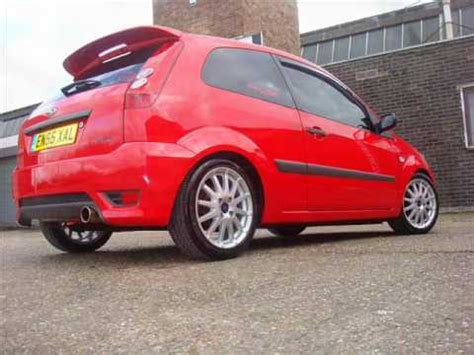 Ford fiesta mk6 zetec s mods