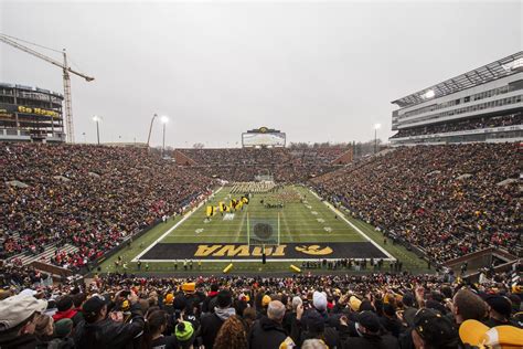 Kinnick Stadium – StadiumDB.com