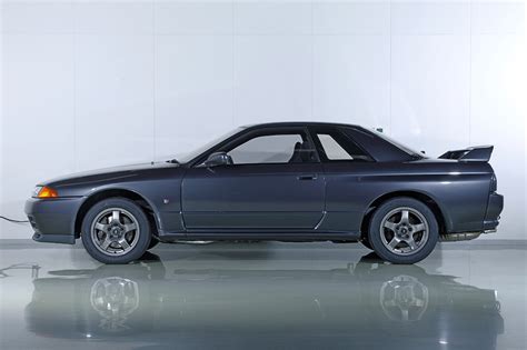 VIDEO: Watch an R32 Skyline GT-R undergo NISMO’s $433,000 bare-metal restoration | Japanese ...