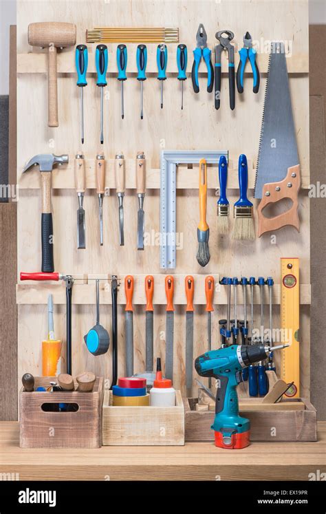 Garage tools hi-res stock photography and images - Alamy