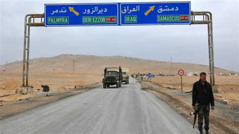 Is the Syria-Iraq border still relevant after IS defeats?