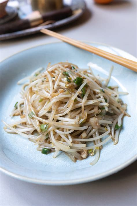 Bean Sprouts Stir Fry - Onolicious Hawaiʻi