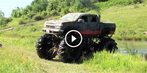 “MEGA-MUDDING” With This Diesel Powered Colorado Mud Truck!