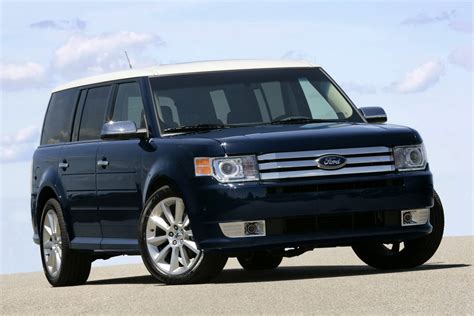 Ford Flex - reviews, prices, ratings with various photos