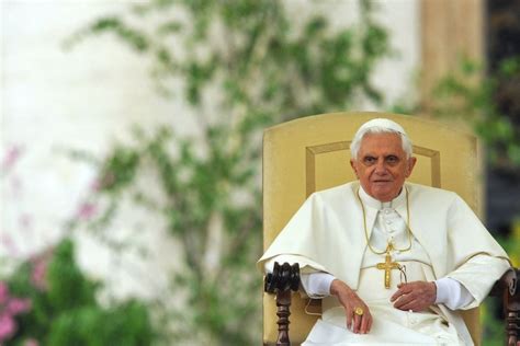 Vatican says health of retired pope Benedict XVI ‘worsening’ - The ...