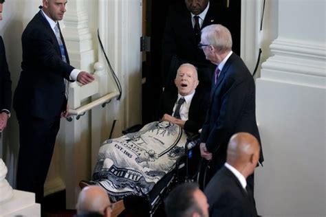 Jimmy Carter Wore Blanket With Rosalynn's Face on It at Her Funeral - Business Insider