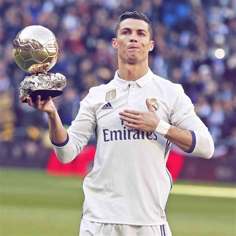 Imagen insertada | Cristiano ronaldo, Cristiano ronaldo cr7, Real madrid