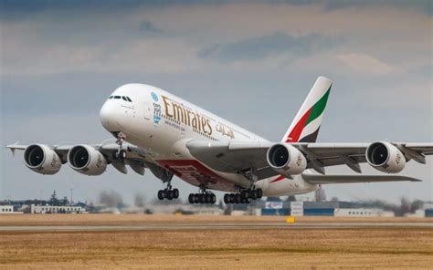 Emirates bets big on A380, B777 facelifts in multibillion-dollar ...