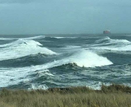 Study of wind and wave 30-year trends shows oceans getting rougher.