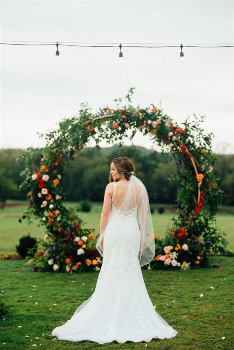 A Fall Farm Wedding That's Bursting With Color