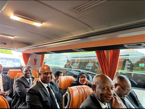 Ruto among African presidents ferried on buses to Queen Elizabeth’s burial – Nairobi News