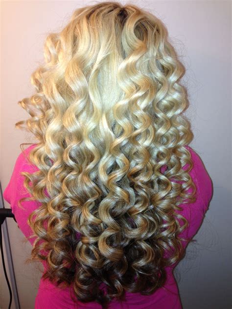 I have a curler that Manes these And even if u sleep with them they are still curled | Long wavy ...