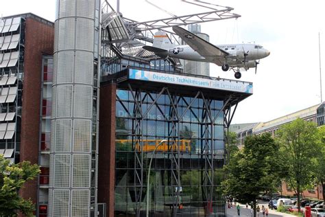 German Museum of Technology (Berlin-Kreuzberg, 2001) | Structurae