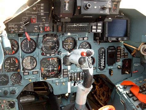 SU-17 Cockpit | Airplane, Aircraft