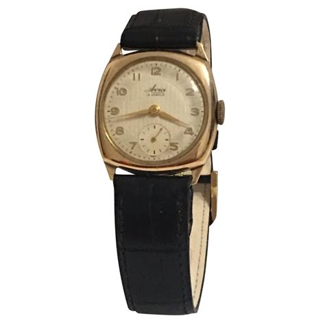 9 Karat Gold Vintage 1950s Avia Mechanical Watch at 1stDibs | avia ...