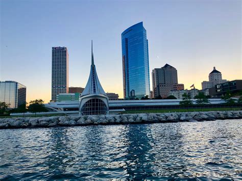 Riverwalk Boat Tours (Milwaukee) - All You Need to Know BEFORE You Go