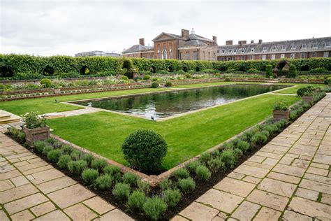 Diana's favourite flowers adorn Kensington Palace garden ahead of ...