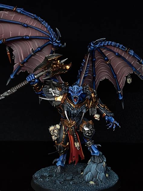 Daemon Prince finished - Such a fun model to paint : r/minipainting