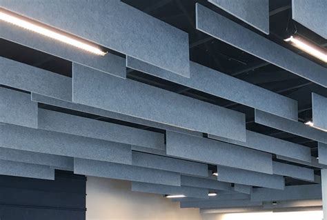 Acoustic Ceiling Fins System - Arktura SoundEdge®