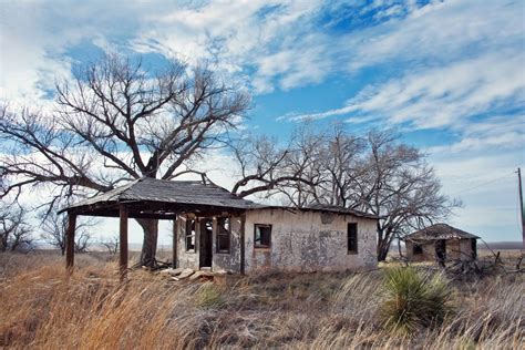 5 Must-See Ghost Towns in Texas - Drivin' & Vibin'