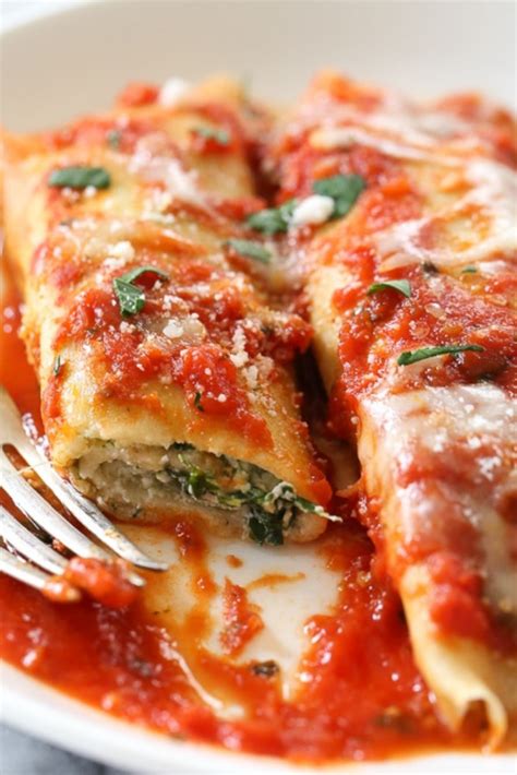 Homemade Spinach Manicotti Recipe | Manicotti recipe, Spinach manicotti, Recipes with soy sauce