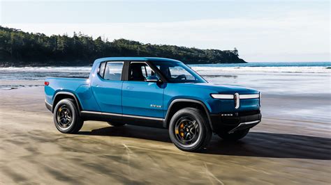 Rivian R1T pickup deliveries delayed to Sept. 2021, R1S SUV to follow