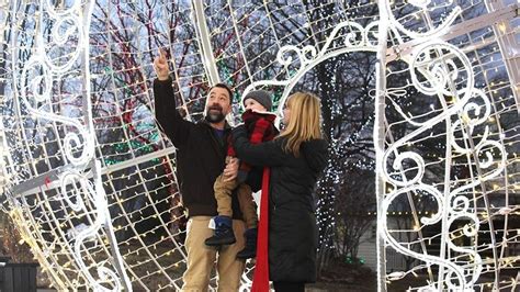 Tickets for half-mile long Christmas lights walking tour now on sale | WSET