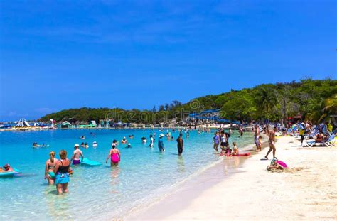 LABADEE, HAITI - MAY 01, 2018: People Enjoying Day on Beach in Haiti Editorial Photography ...