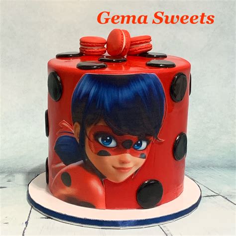 Miraculous ladybug cake by Gema Sweets. | Ladybug birthday, Miraculous ladybug party, Lady bug ...