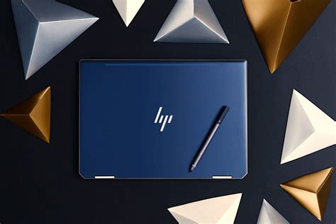 What color options are available on the HP Spectre x360?