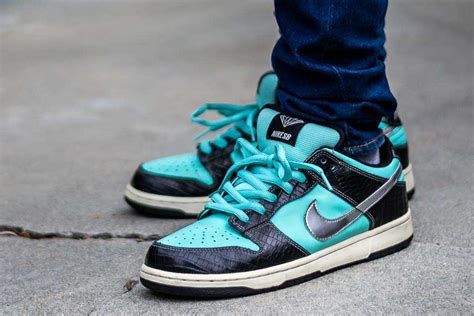 Nike SB Dunk Low Tiffany Review