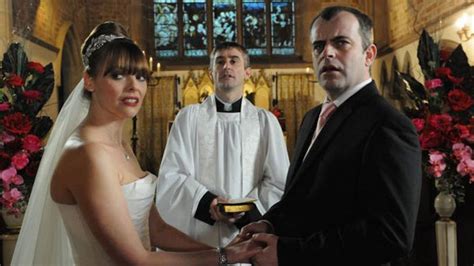 Coronation Street: Tracy Barlow's wedding to Steve McDonald is sure to bring trouble - Mirror Online