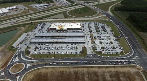 Outparcels at Indigo Circle - Buc-ee's Florence