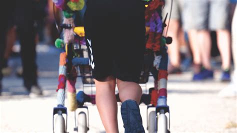 7 Best Heavy-Duty Rollator Options For Bariatric Patients - The Disabled Diva Blog