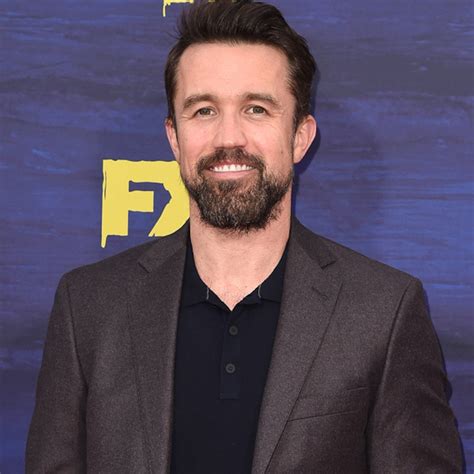 Rob McElhenney Mocks His ''Super Realistic'' Body Transformation - E ...